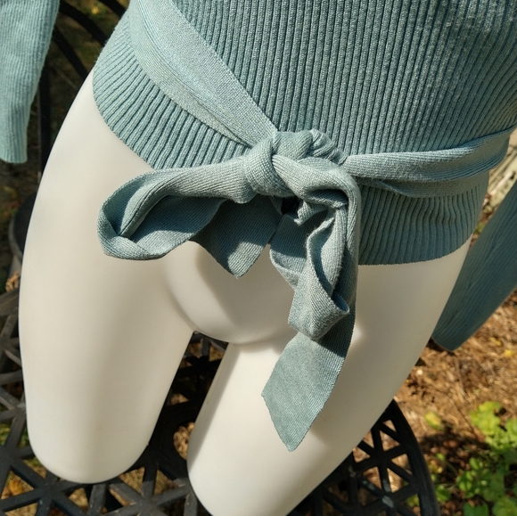 Size S blue long sleeve revamped sweatshirt - Picture 6 of 13